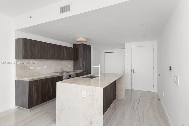 3131 NE 7th Avenue 4102, Miami, FL 33137