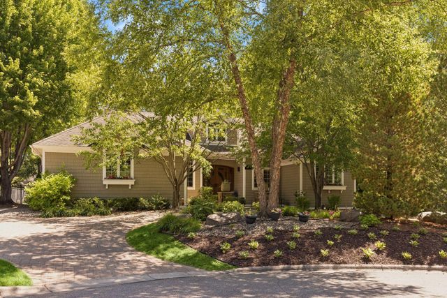 2841 Ella Lane, Minnetonka, MN 55305