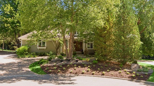 2841 Ella Lane, Minnetonka, MN 55305