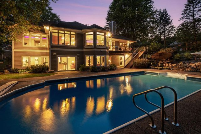 2841 Ella Lane, Minnetonka, MN 55305