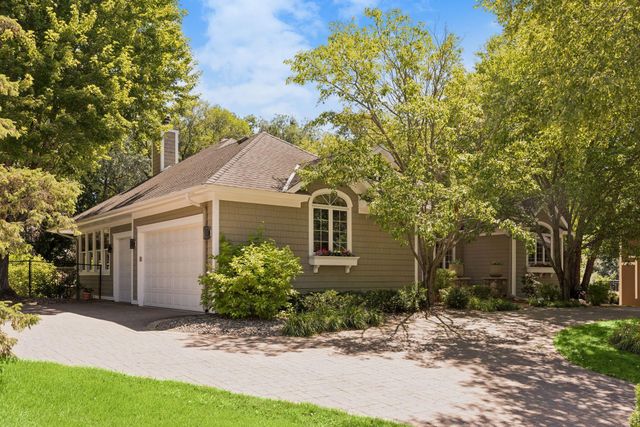 2841 Ella Lane, Minnetonka, MN 55305