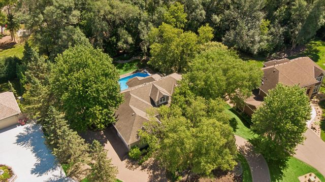 2841 Ella Lane, Minnetonka, MN 55305