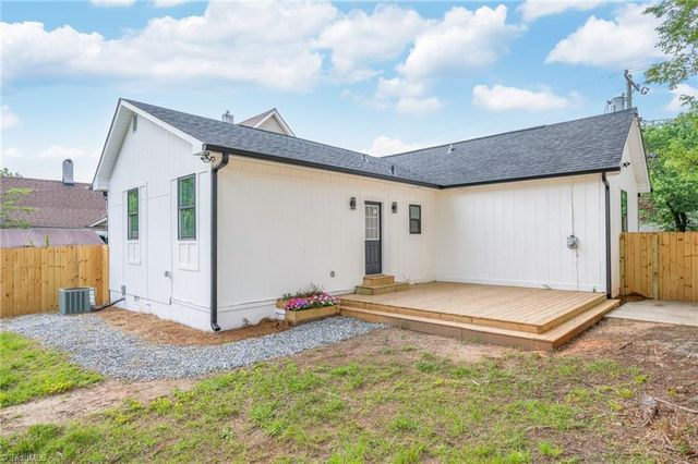 348 E Sprague Street, Winston-salem, NC 27127