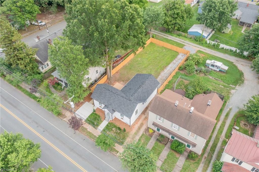 348 E Sprague Street, Winston-salem, NC 27127