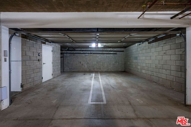 2811 Arizona Avenue 4, Santa Monica, CA 90404