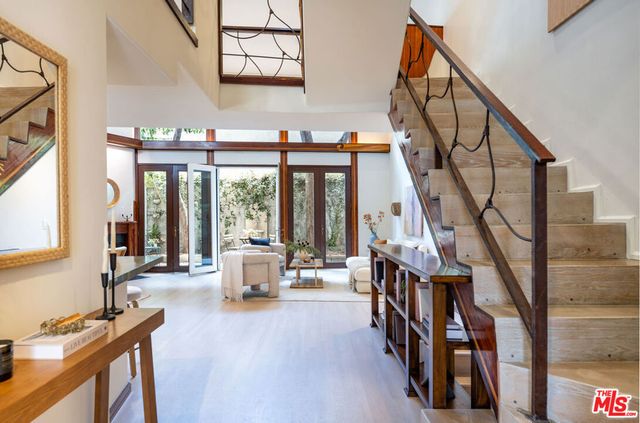 2811 Arizona Avenue 4, Santa Monica, CA 90404