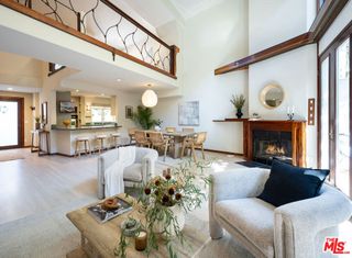 2811 Arizona Avenue 4, Santa Monica, CA 90404