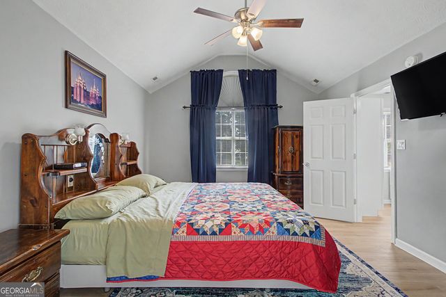 29 Pecan Lake Court, Sharpsburg, GA 30277