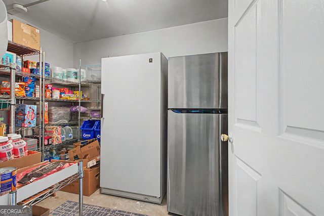 29 Pecan Lake Court, Sharpsburg, GA 30277