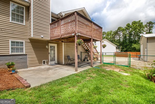 29 Pecan Lake Court, Sharpsburg, GA 30277