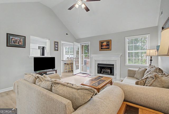 29 Pecan Lake Court, Sharpsburg, GA 30277