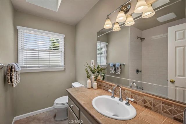 812 Serpentine, Redlands, CA 92373