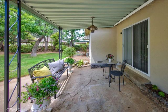 812 Serpentine, Redlands, CA 92373