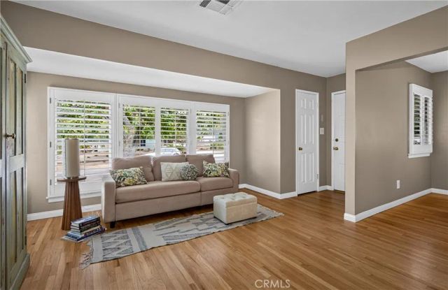 812 Serpentine, Redlands, CA 92373