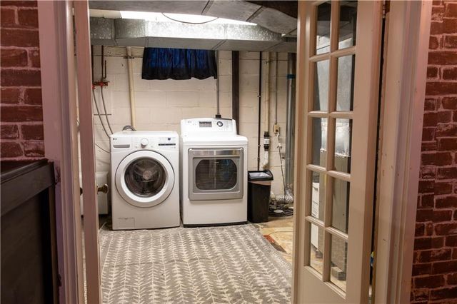 7708 W 63 Terrace, Overland Park, KS 66202