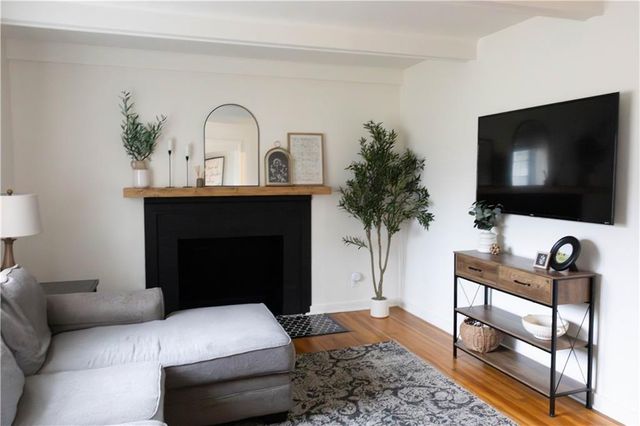 7708 W 63 Terrace, Overland Park, KS 66202