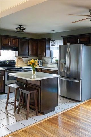 7708 W 63 Terrace, Overland Park, KS 66202