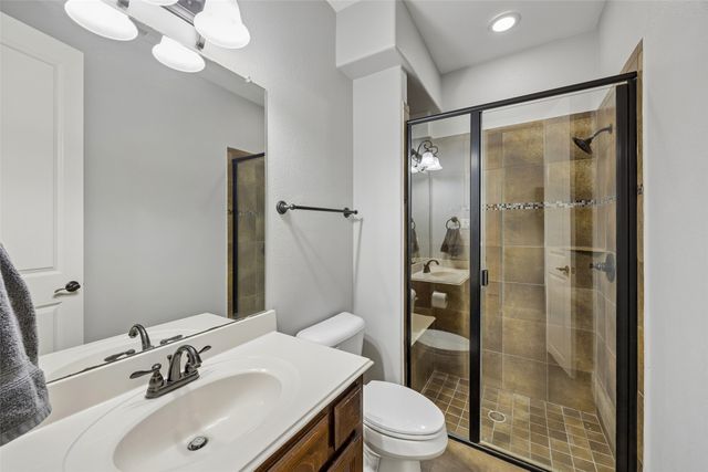 1310 Billingsley Drive, Waxahachie, TX 75167