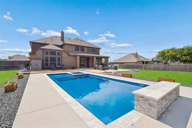 1310 Billingsley Drive, Waxahachie, TX 75167