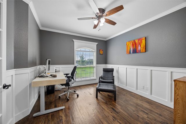 1310 Billingsley Drive, Waxahachie, TX 75167