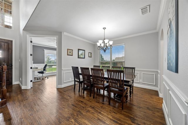 1310 Billingsley Drive, Waxahachie, TX 75167
