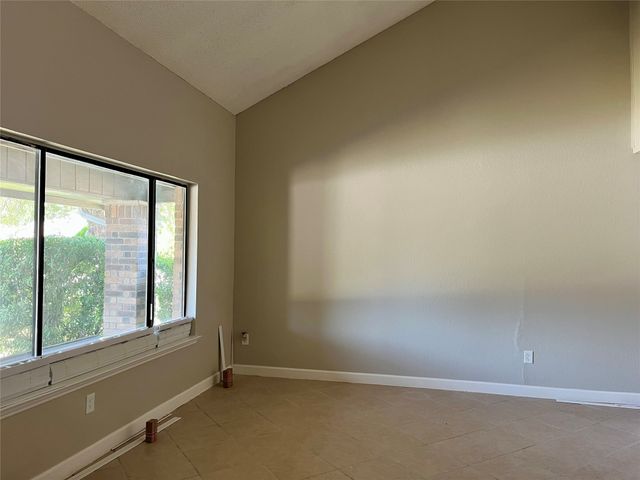 4201 Whitman Lane, Grand Prairie, TX 75052