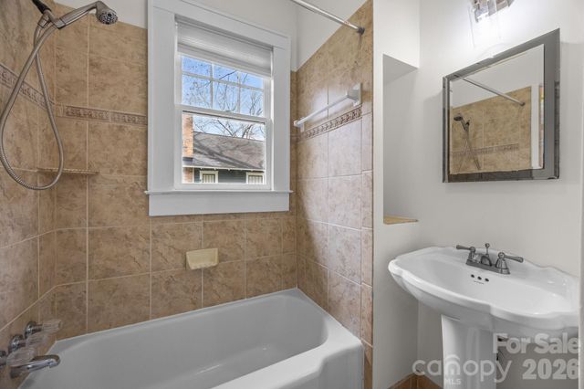 1508 Thomas Avenue, Charlotte, NC 28205