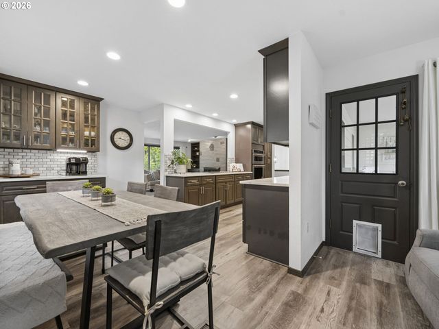 15120 Se FRANKLIN St, Portland, OR 97236