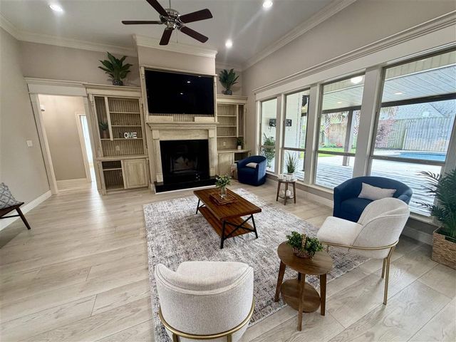 1023 N Worthington Dr Drive, Lake Charles, LA 70605