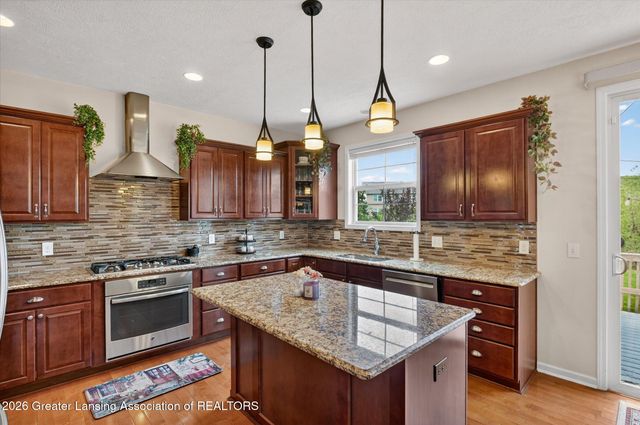 1582 Maiden Lane, Okemos, MI 48864