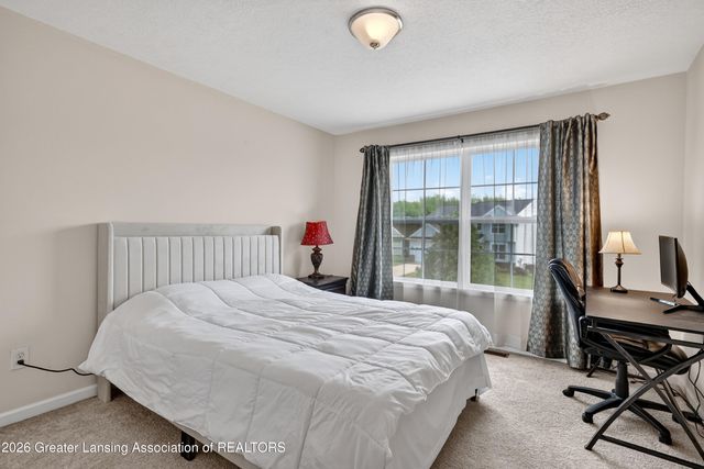 1582 Maiden Lane, Okemos, MI 48864