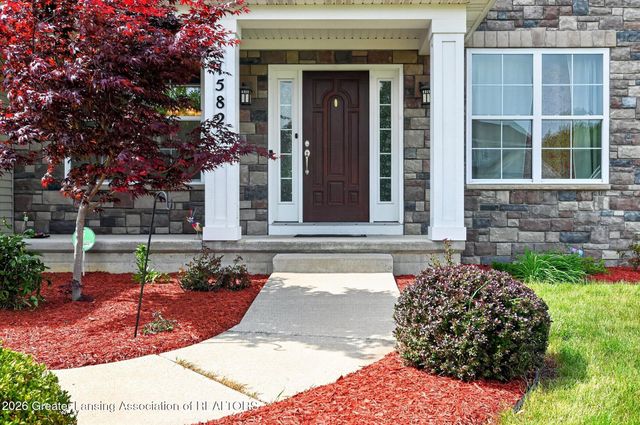 1582 Maiden Lane, Okemos, MI 48864