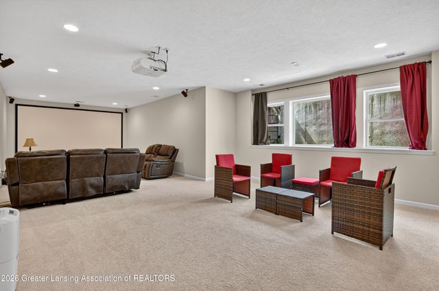 1582 Maiden Lane, Okemos, MI 48864