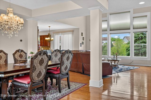 1582 Maiden Lane, Okemos, MI 48864
