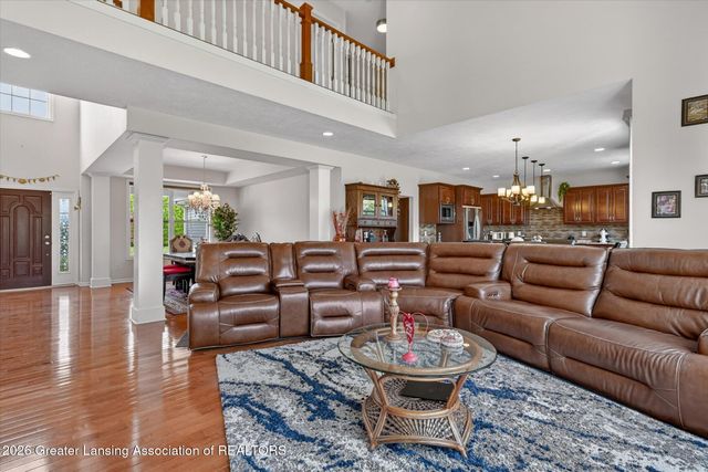 1582 Maiden Lane, Okemos, MI 48864