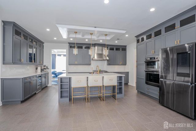 2 Hitching Post Place, Monroe, NJ 08831