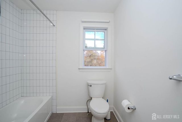 2 Hitching Post Place, Monroe, NJ 08831