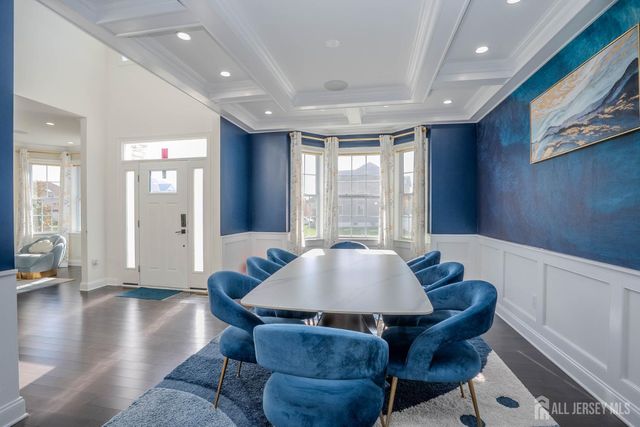 2 Hitching Post Place, Monroe, NJ 08831