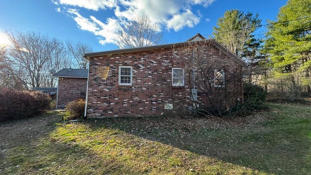 337 Hampton Road, Chaplin, CT 06235