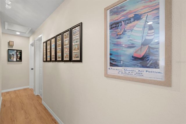 7940 3RD STREET N, St Petersburg, FL 33702