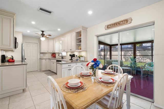 7940 3RD STREET N, St Petersburg, FL 33702