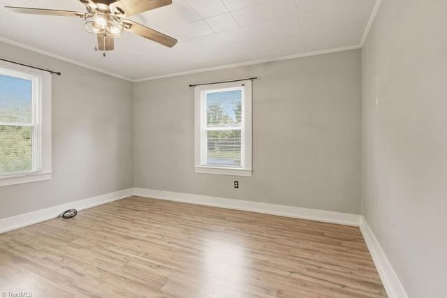 6433 Nc 268, Dobson, NC 27017