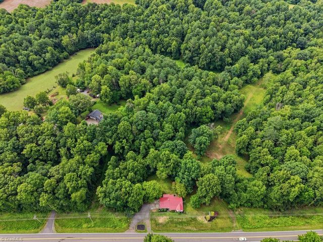 6433 Nc 268, Dobson, NC 27017