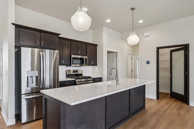 1026 Highland Trail, Solon, IA 52333