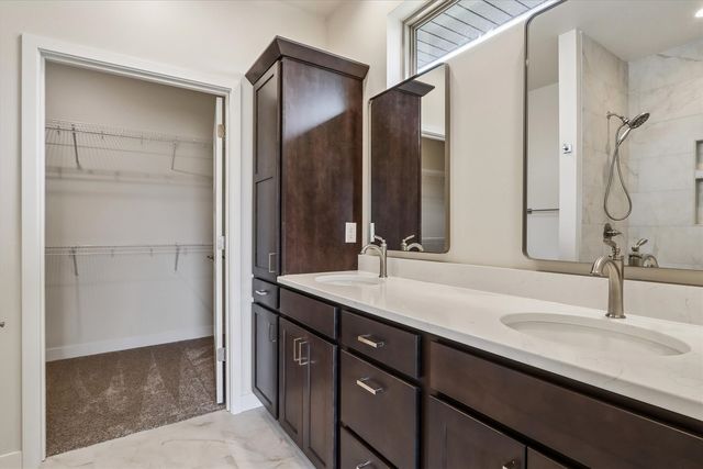 1026 Highland Trail, Solon, IA 52333