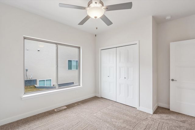 1026 Highland Trail, Solon, IA 52333