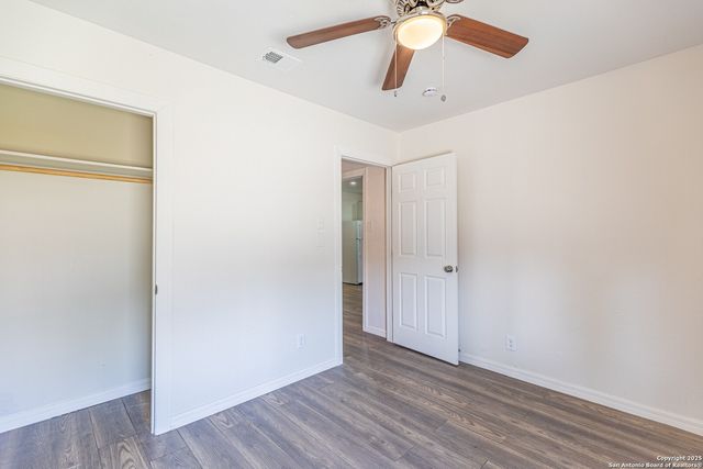131 Harald, San Antonio, TX 78214
