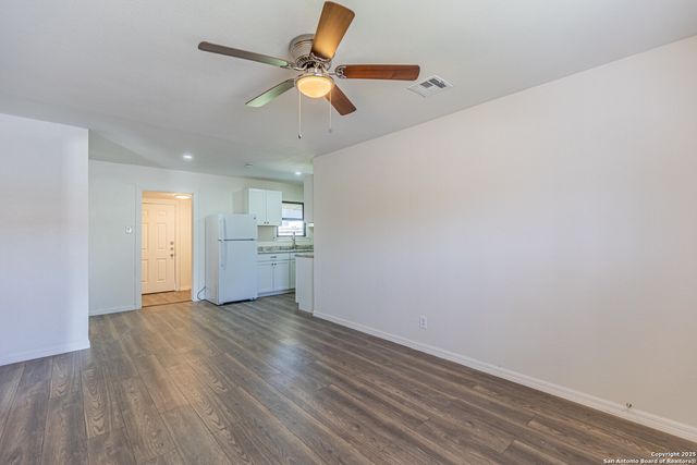 131 Harald, San Antonio, TX 78214