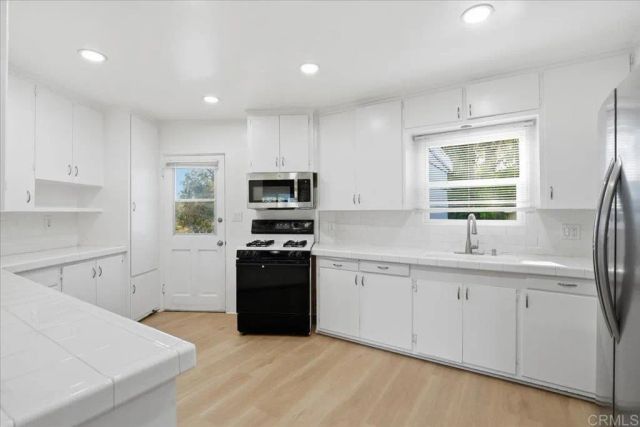 3875 Grandview, Bonita, CA 91902