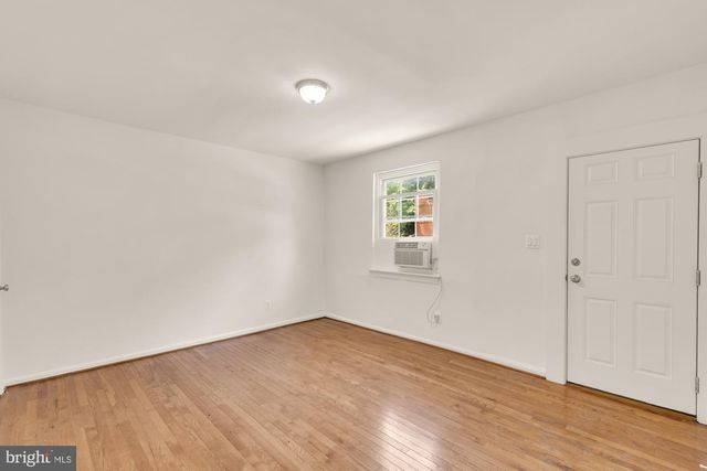 1105 16TH ST NE, Washington, DC 20002